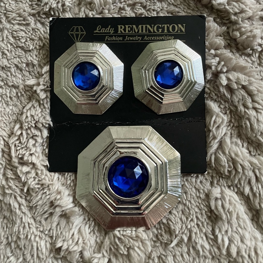 🌸$5/25🌸 - Lady Remington Silver and Blue Earrings with Matching Brooch